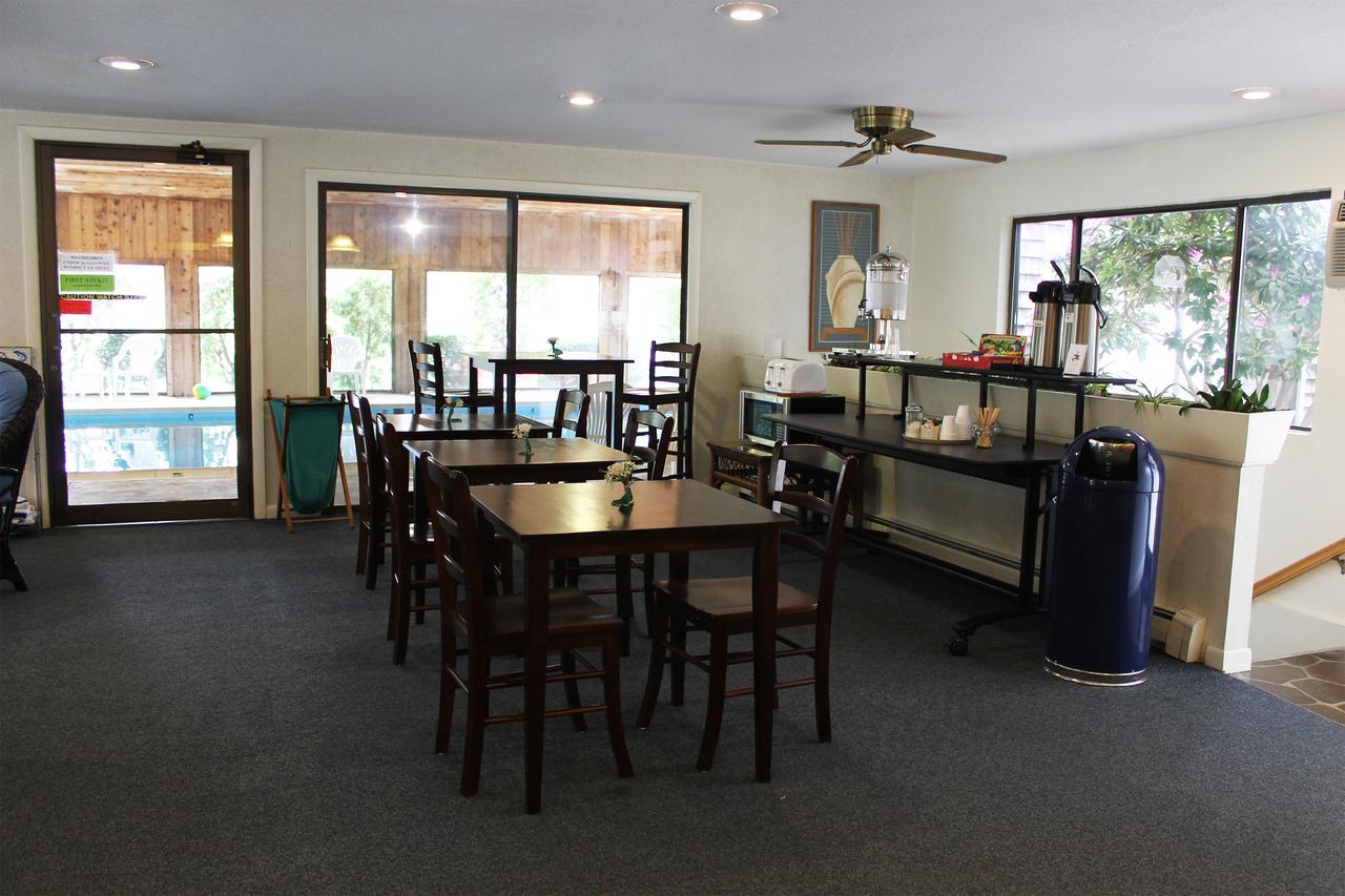 Southfleet Motor Inn 韦尔弗利特 外观 照片